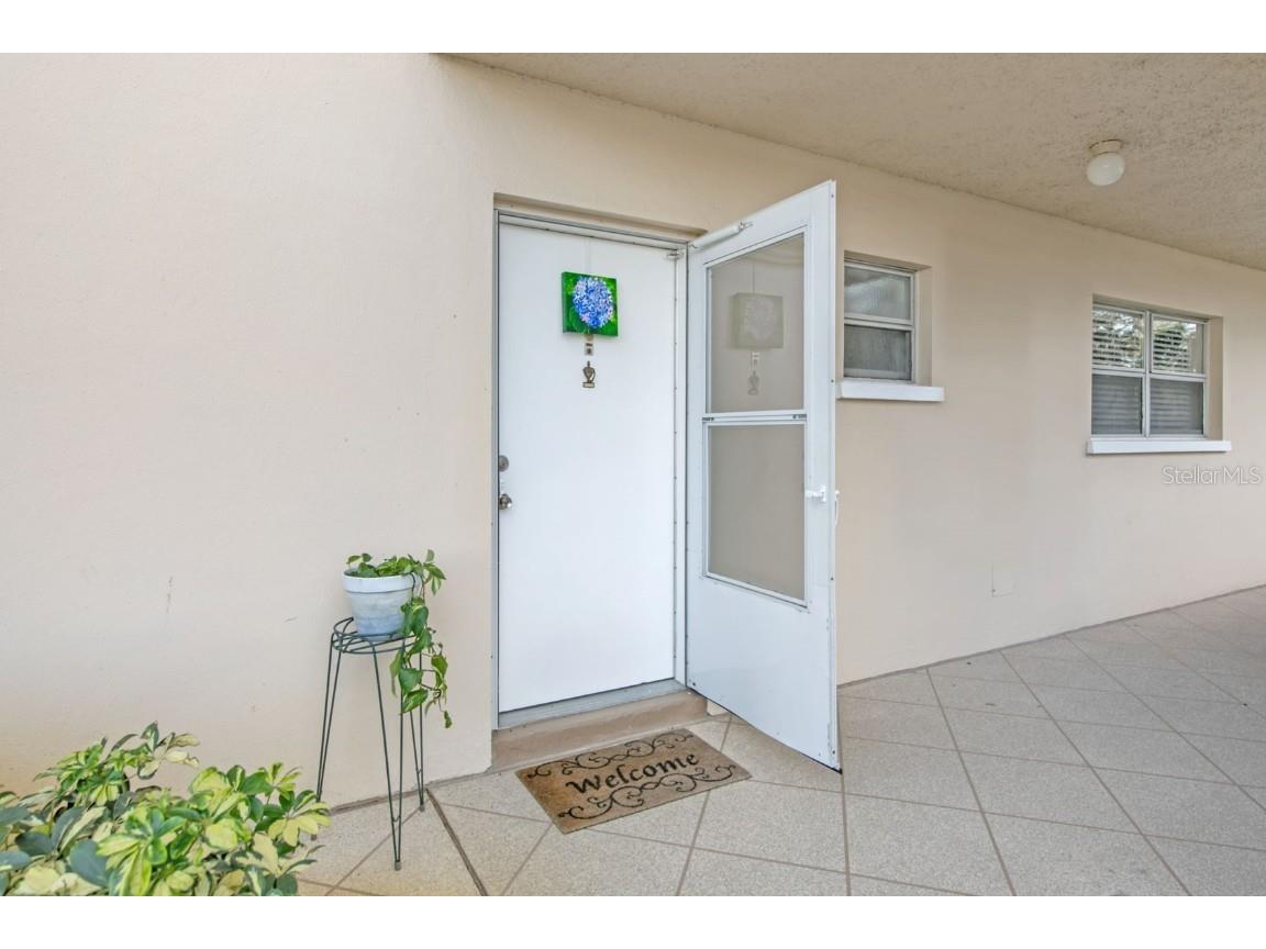 4040 Ironwood Circle #101F Bradenton FL 34209 A4591030 image1