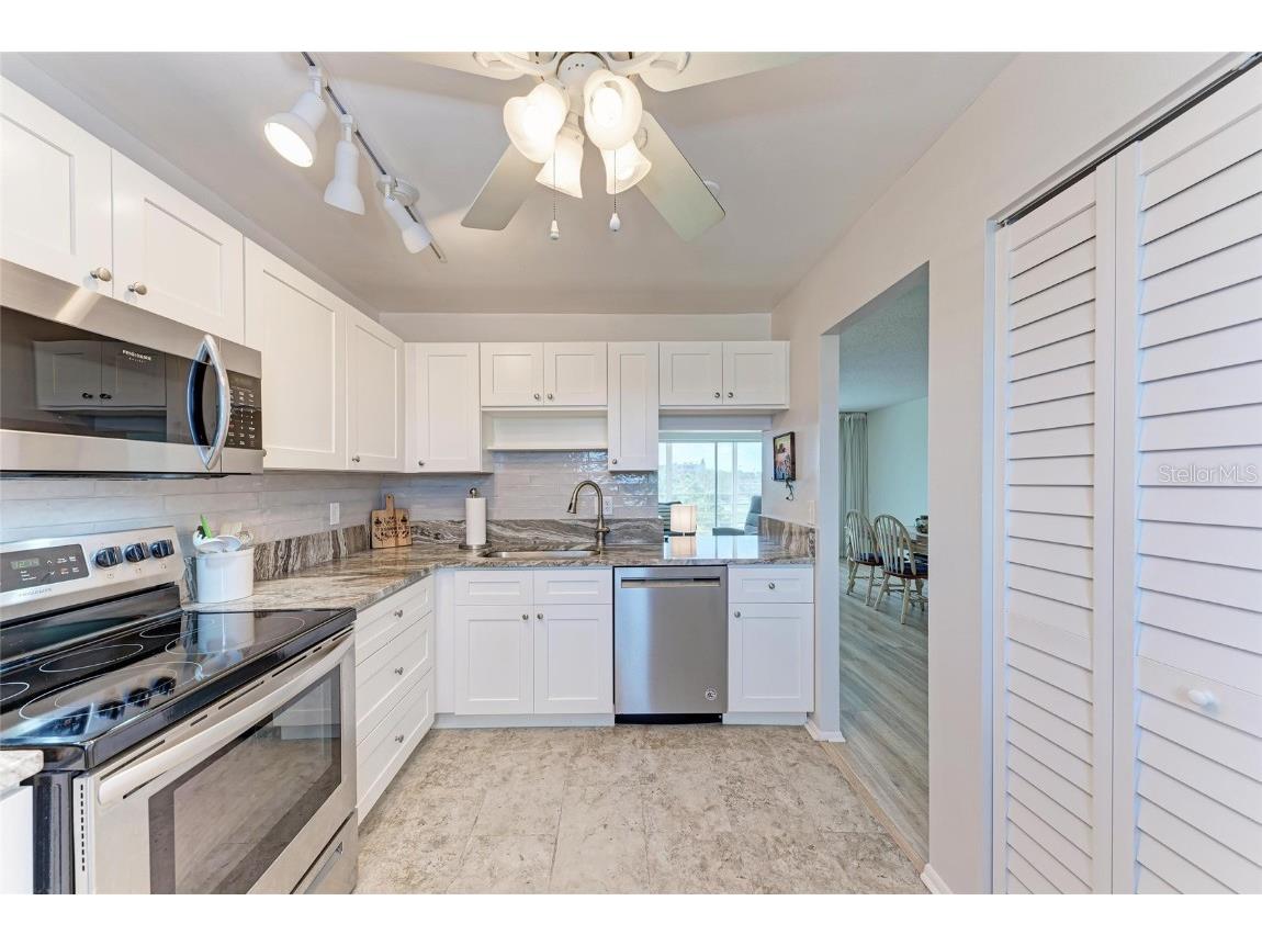 4040 Ironwood Circle #401F Bradenton FL 34209 A4668259 image6