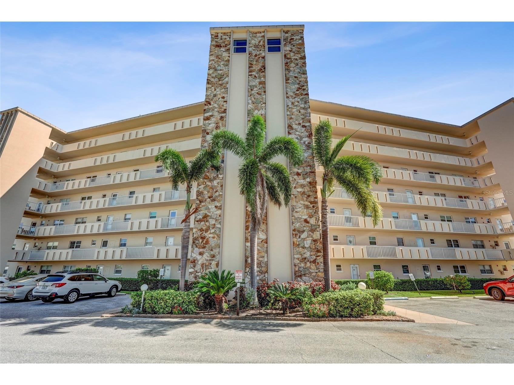 4040 Ironwood Circle #406F Bradenton FL 34209 A4685460 image1