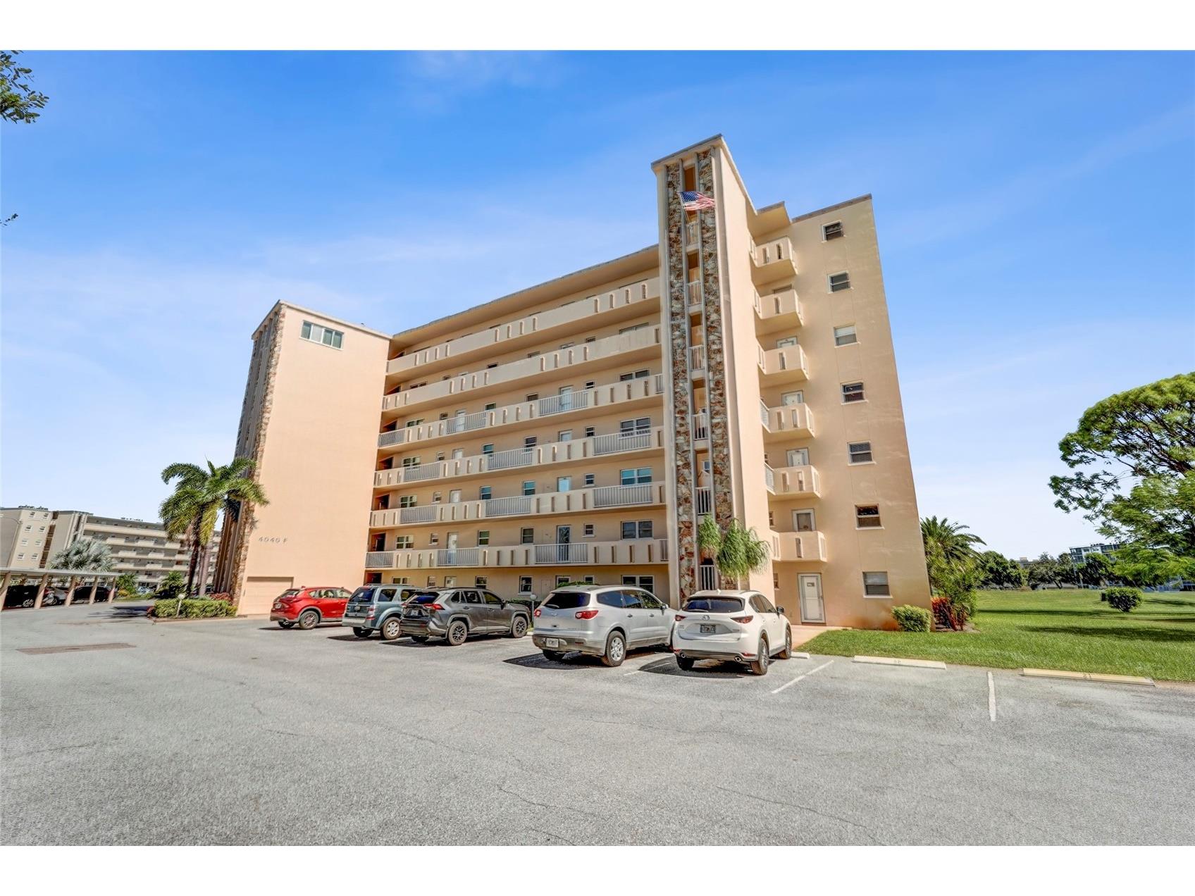 4040 Ironwood Circle #406F Bradenton FL 34209 A4685460 image2