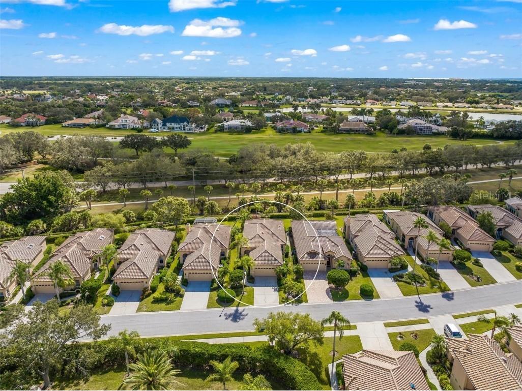 4040 Jardin Lane Sarasota FL 34238 A4589119 image1