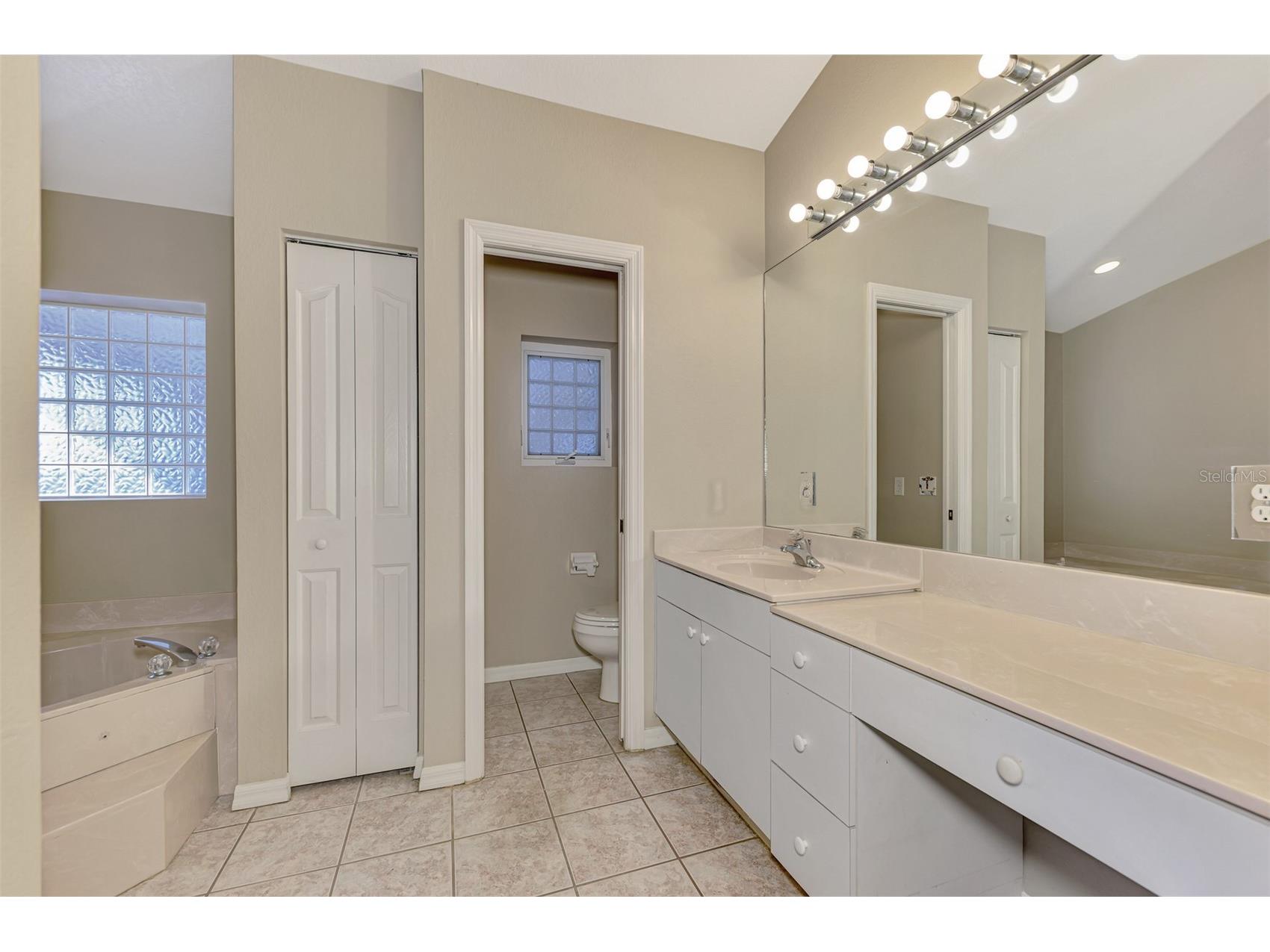 4041 Barbary Lane North Port FL 34287 - COCOPLUM WATERWAY C7521596 image28