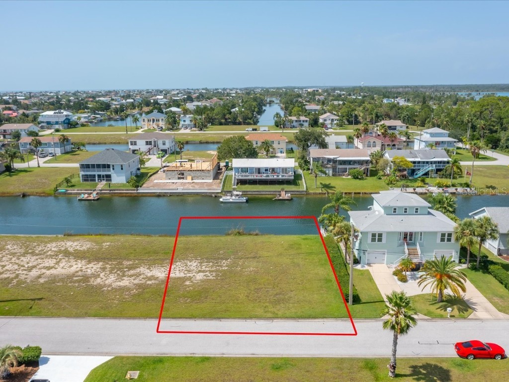4041 Cobia Drive Hernando Beach FL 34607 - INDIRECT ACCESS TO GULF W7847505 image3