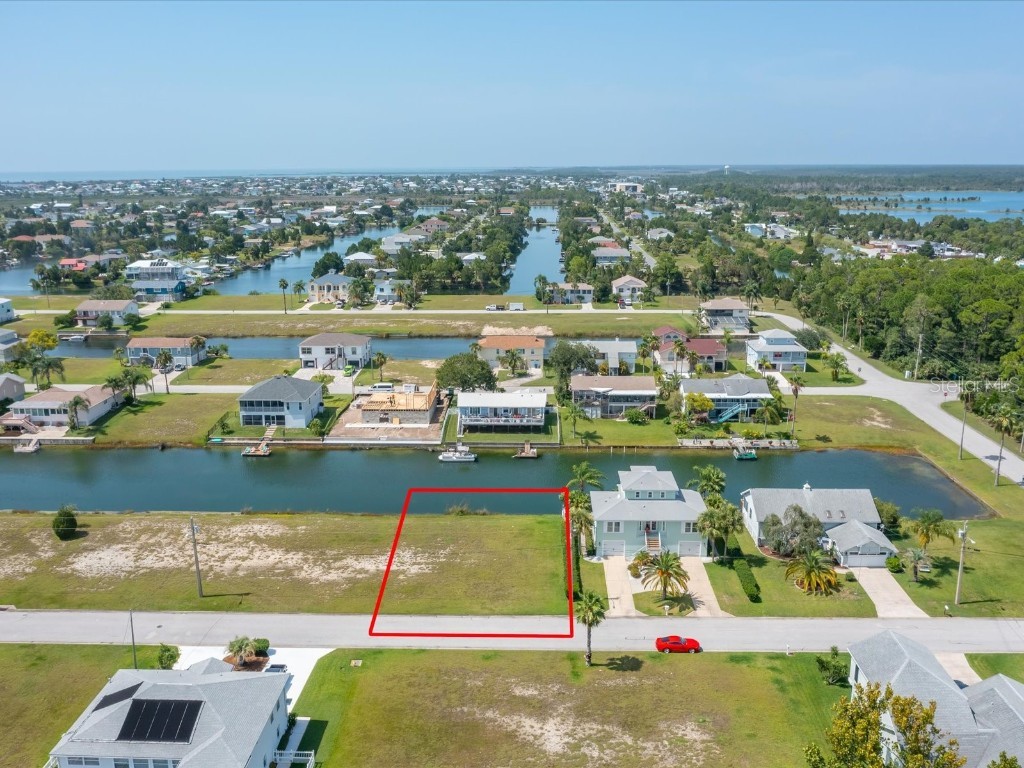 4041 Cobia Drive Hernando Beach FL 34607 - INDIRECT ACCESS TO GULF W7847505 image9