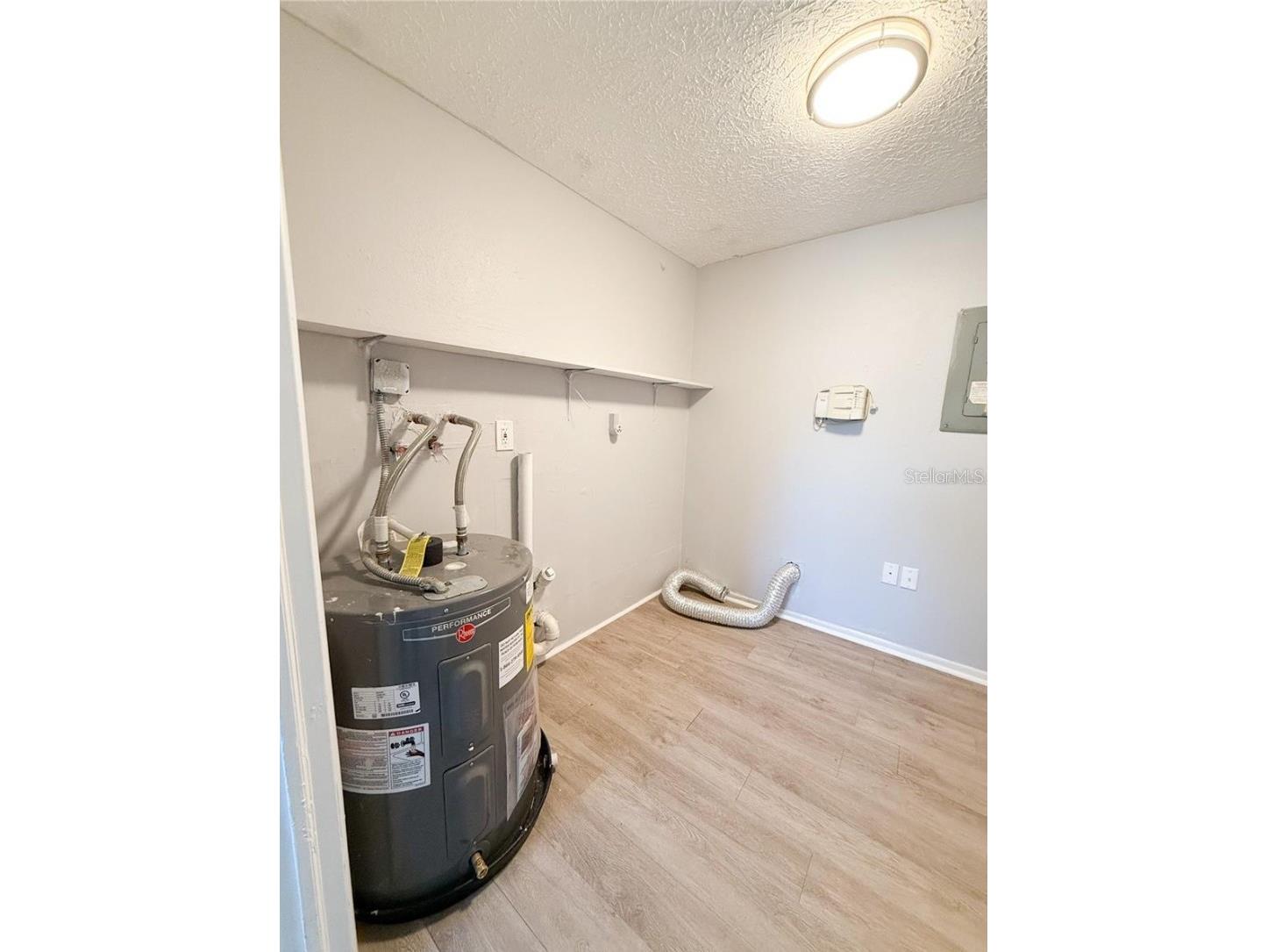 4041 Las Vegas Drive New Port Richey FL 34653 W7883472 image18