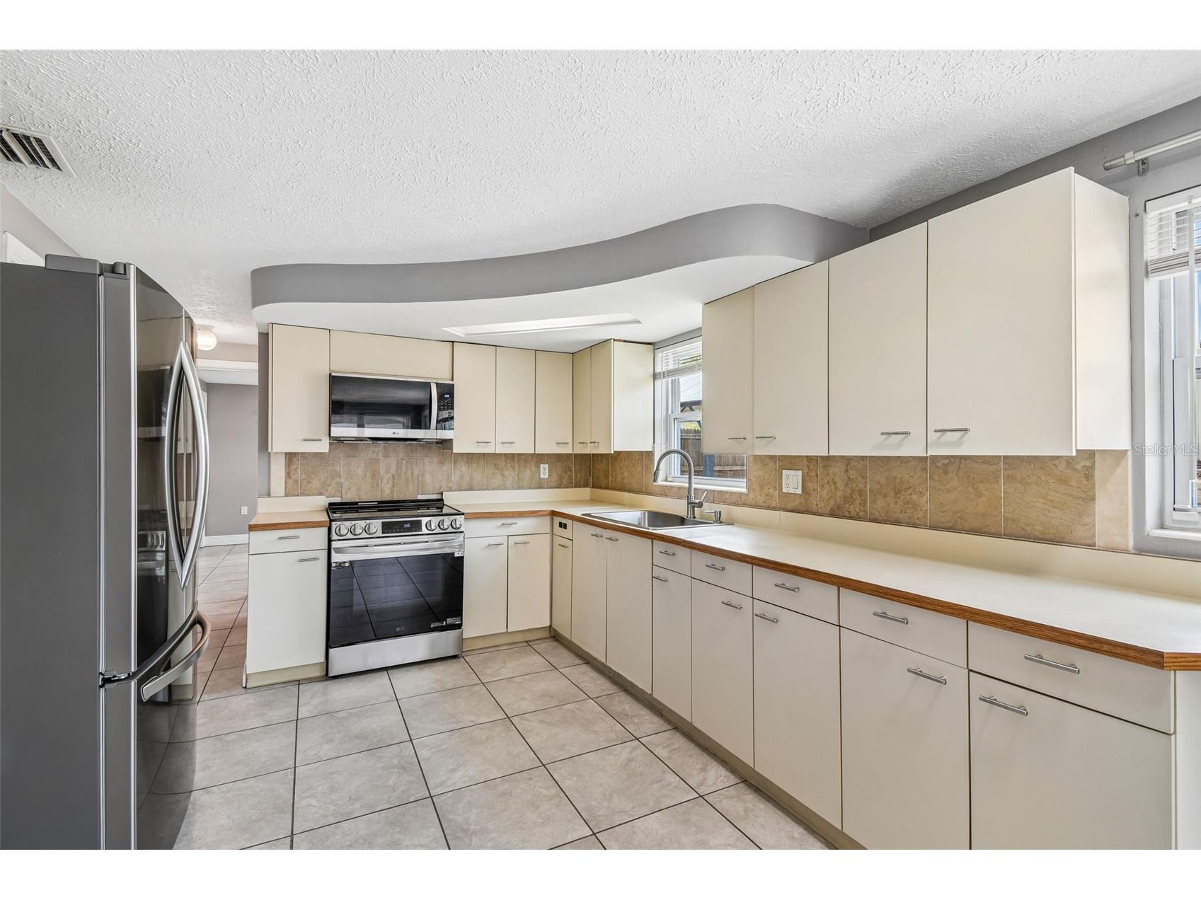 4041 Valencia Drive New Port Richey FL 34652 TB8519726 image18