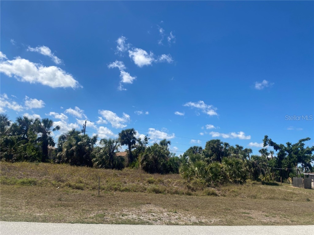 4041 Yucatan Circle Port Charlotte FL 33948 O6092442 image1