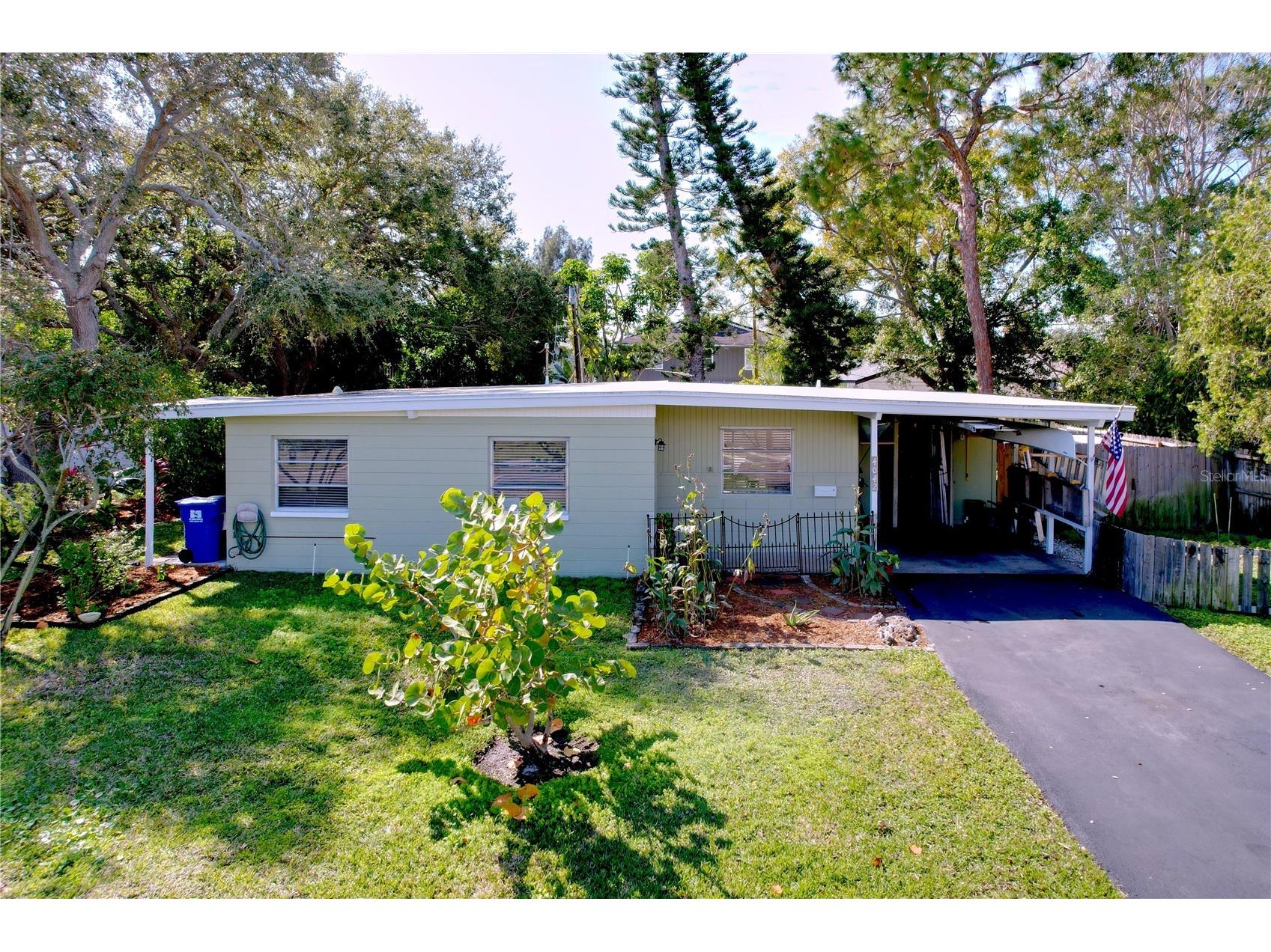 4042 Arkansas Avenue NE Saint Petersburg FL 33703 TB8472546 image1