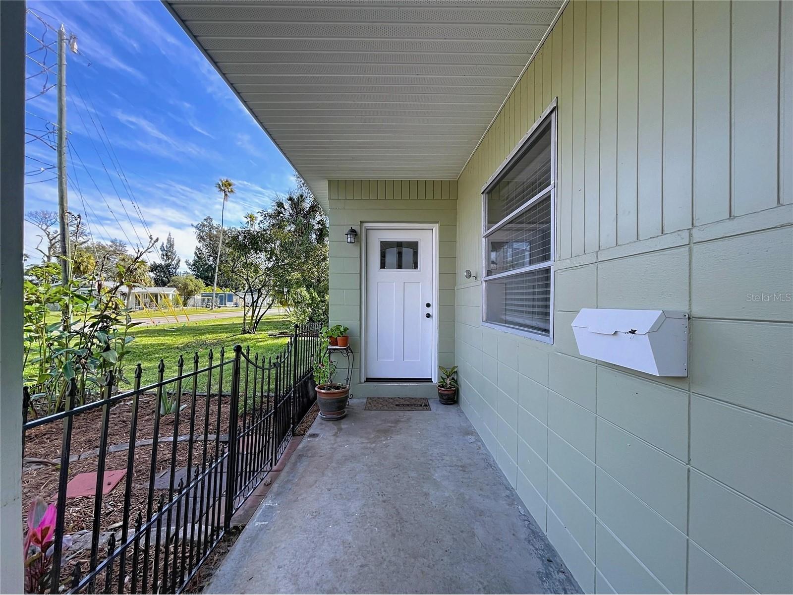 4042 Arkansas Avenue NE Saint Petersburg FL 33703 TB8472546 image2