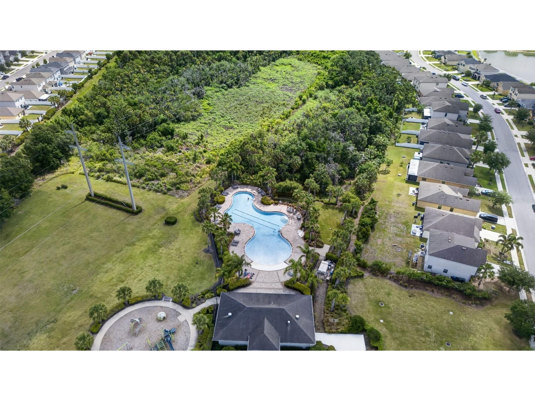 4042 Wayfarer Way Palmetto FL 34221 A4694108 image48
