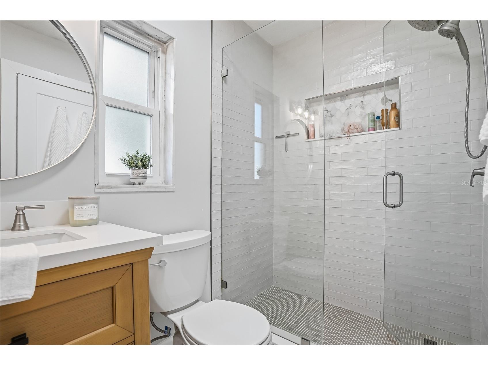 4043 Shore Acres Boulevard NE Saint Petersburg FL 33703 TB8493769 image21