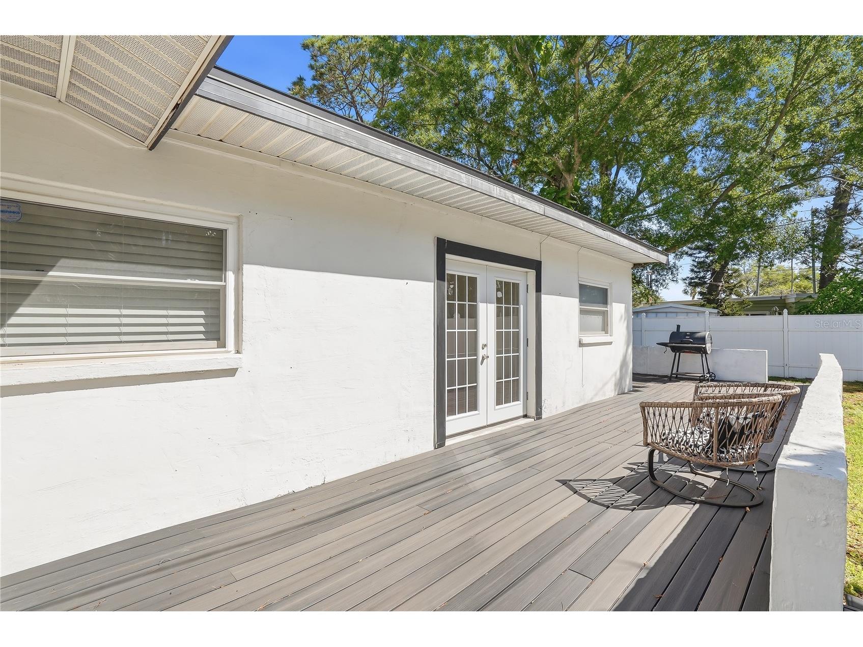 4043 Shore Acres Boulevard NE Saint Petersburg FL 33703 TB8493769 image32