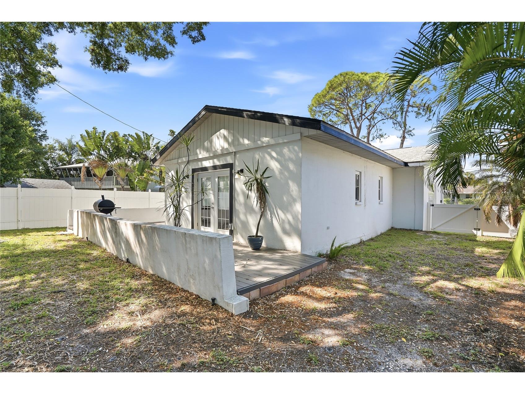 4043 Shore Acres Boulevard NE Saint Petersburg FL 33703 TB8493769 image35