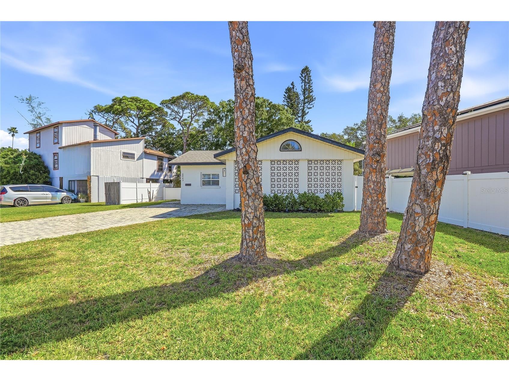 4043 Shore Acres Boulevard NE Saint Petersburg FL 33703 TB8493769 image41