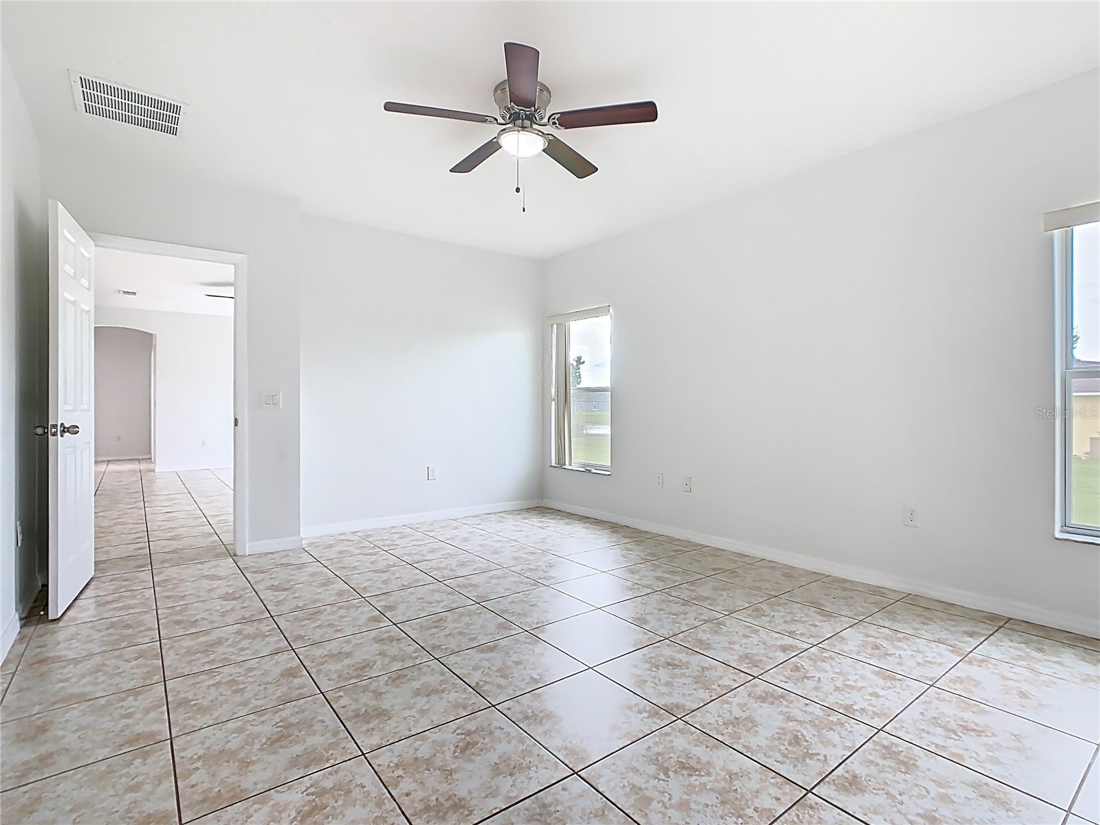 4044 Marina Isle Drive Kissimmee FL 34746 O6411232 image16