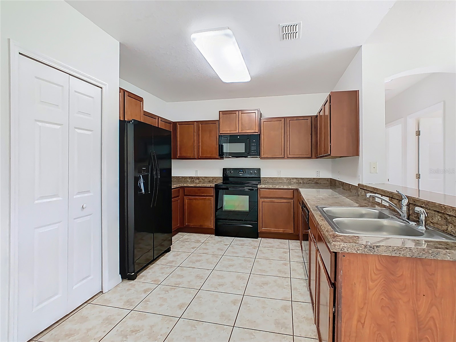 4044 Marina Isle Drive Kissimmee FL 34746 O6411232 image7