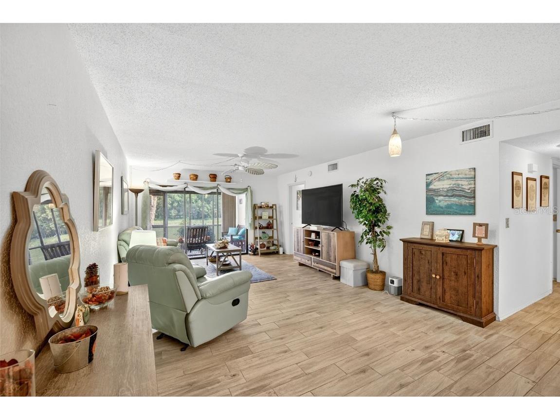 4044 Oakview Drive #F1-2 Punta Gorda FL 33980 A4670660 image10