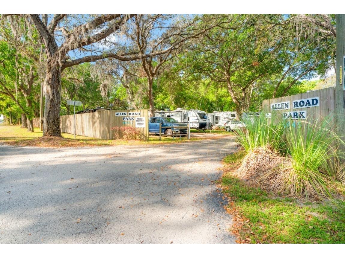 4045 Allen Rd Zephyrhills FL 33541 TB8407071 image2