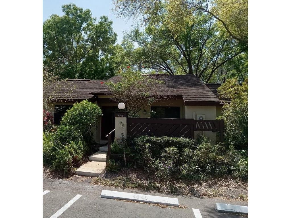 4045 Arrowwood Court Palm Harbor FL 34684 W7850451 image1