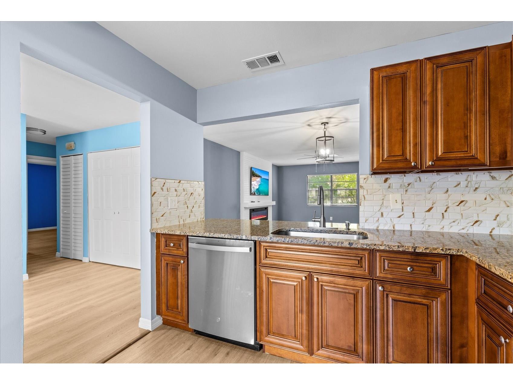 4045 Arrowwood Court Palm Harbor FL 34684 TB8527395 image10