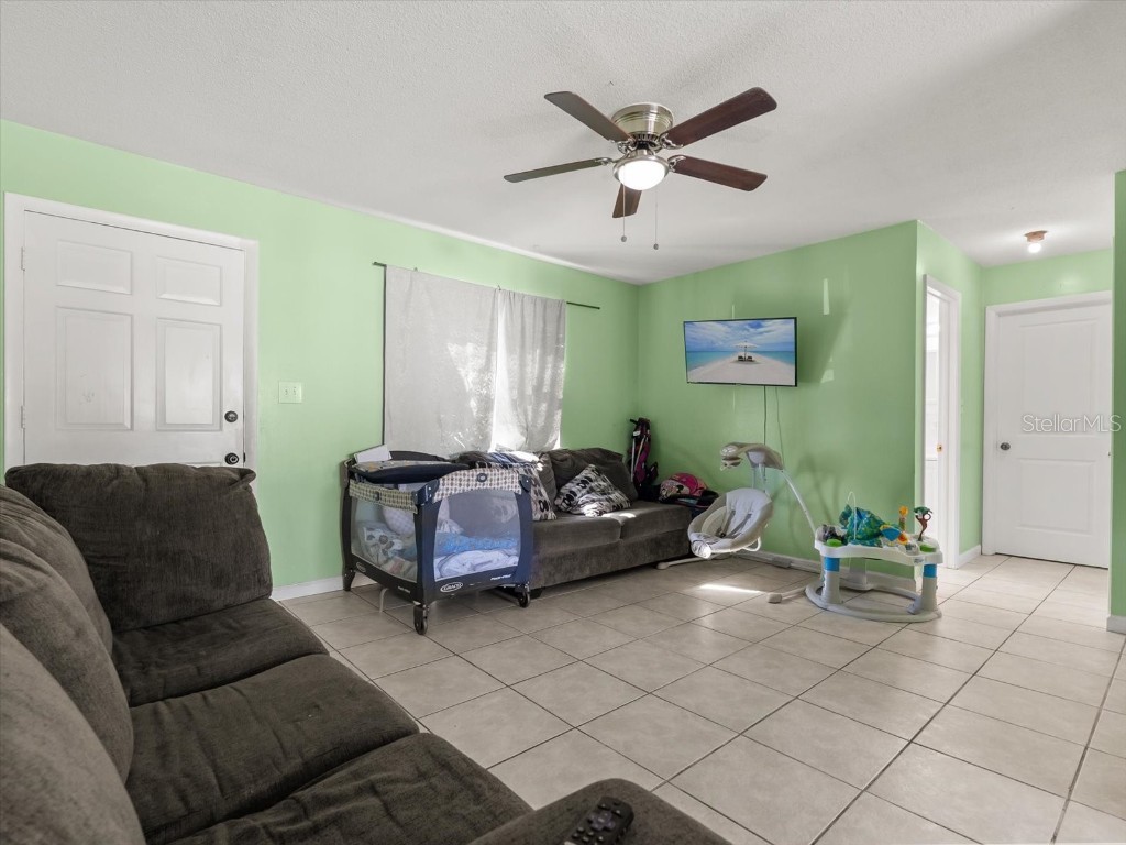 4045 Castlegate Drive Orlando FL 32839 S5137937 image2