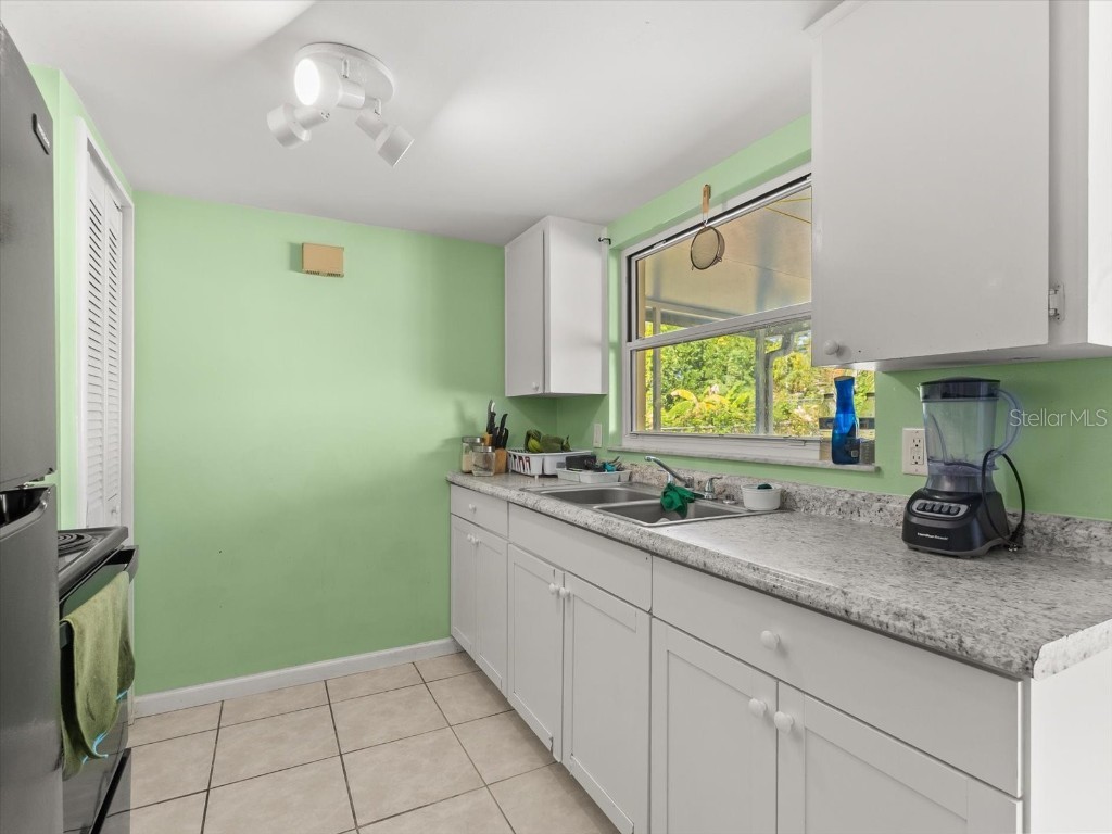 4045 Castlegate Drive Orlando FL 32839 S5137937 image4