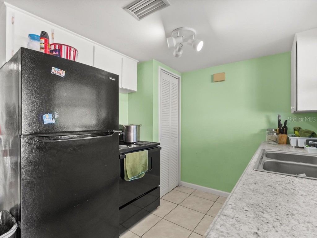 4045 Castlegate Drive Orlando FL 32839 S5137937 image5