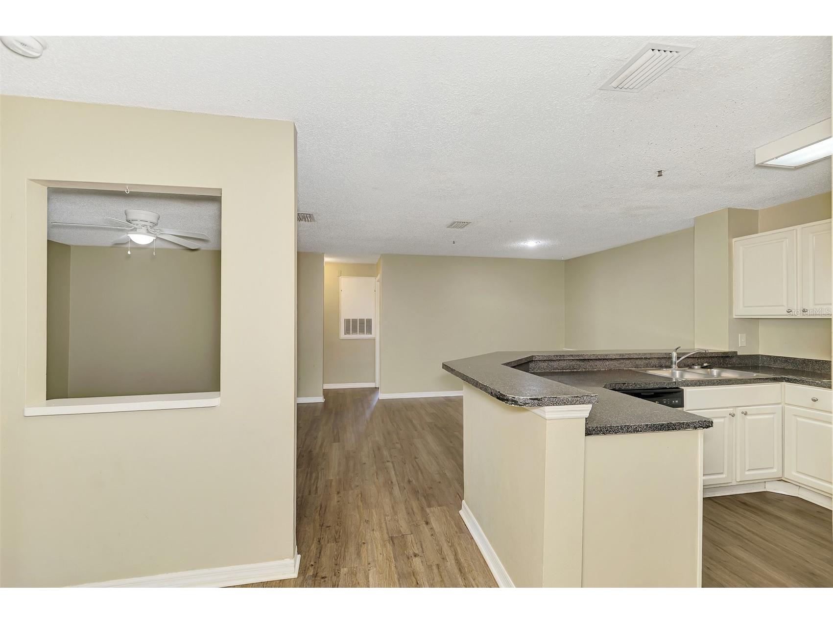 4045 Crockers Lake Boulevard #11 Sarasota FL 34238 TB8492484 image13