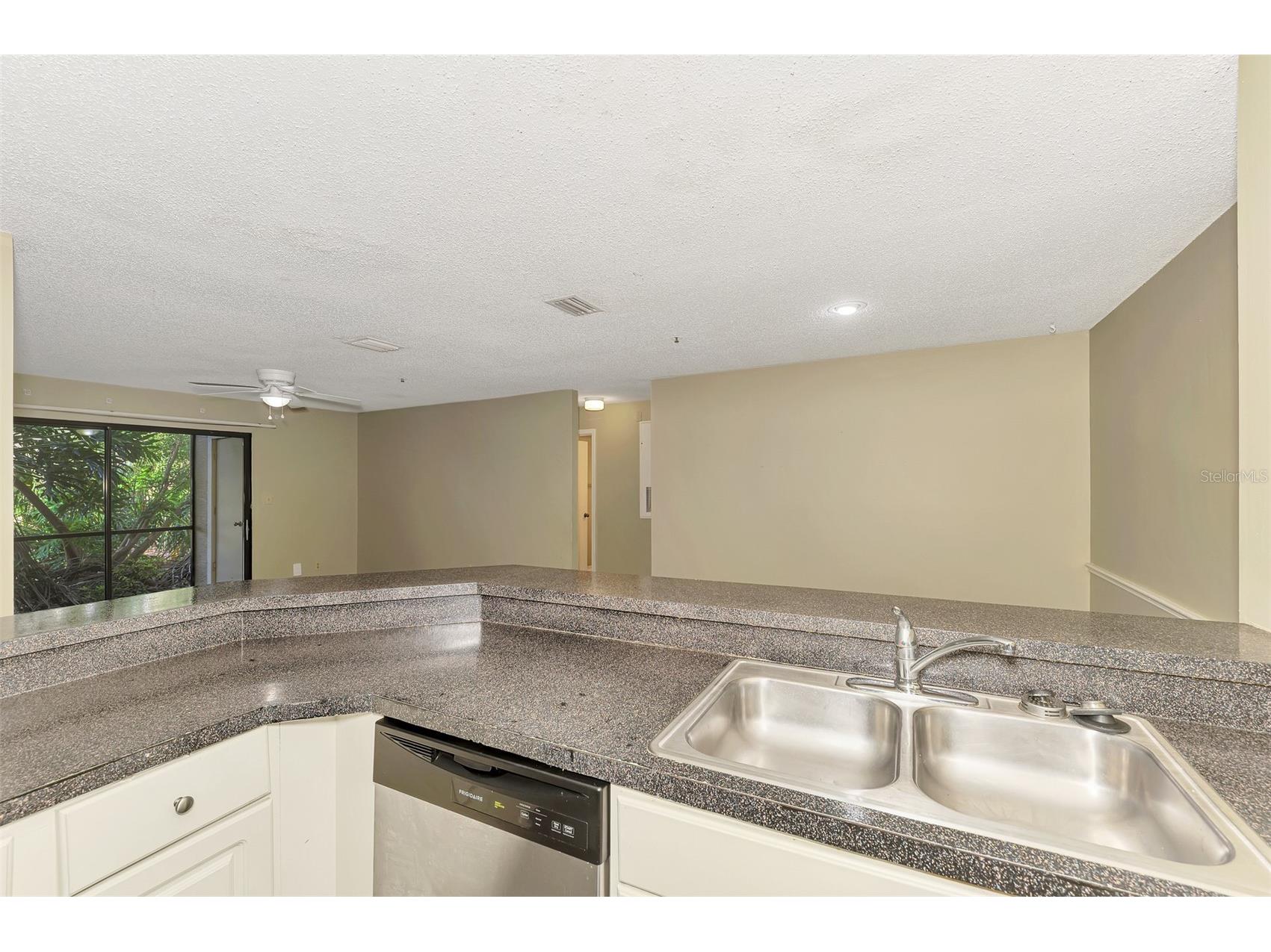 4045 Crockers Lake Boulevard #11 Sarasota FL 34238 TB8492484 image24