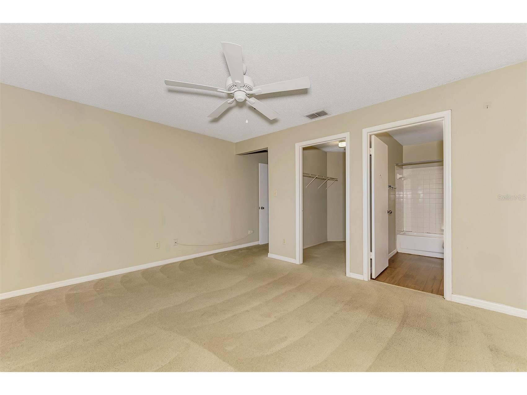 4045 Crockers Lake Boulevard #11 Sarasota FL 34238 TB8492484 image34