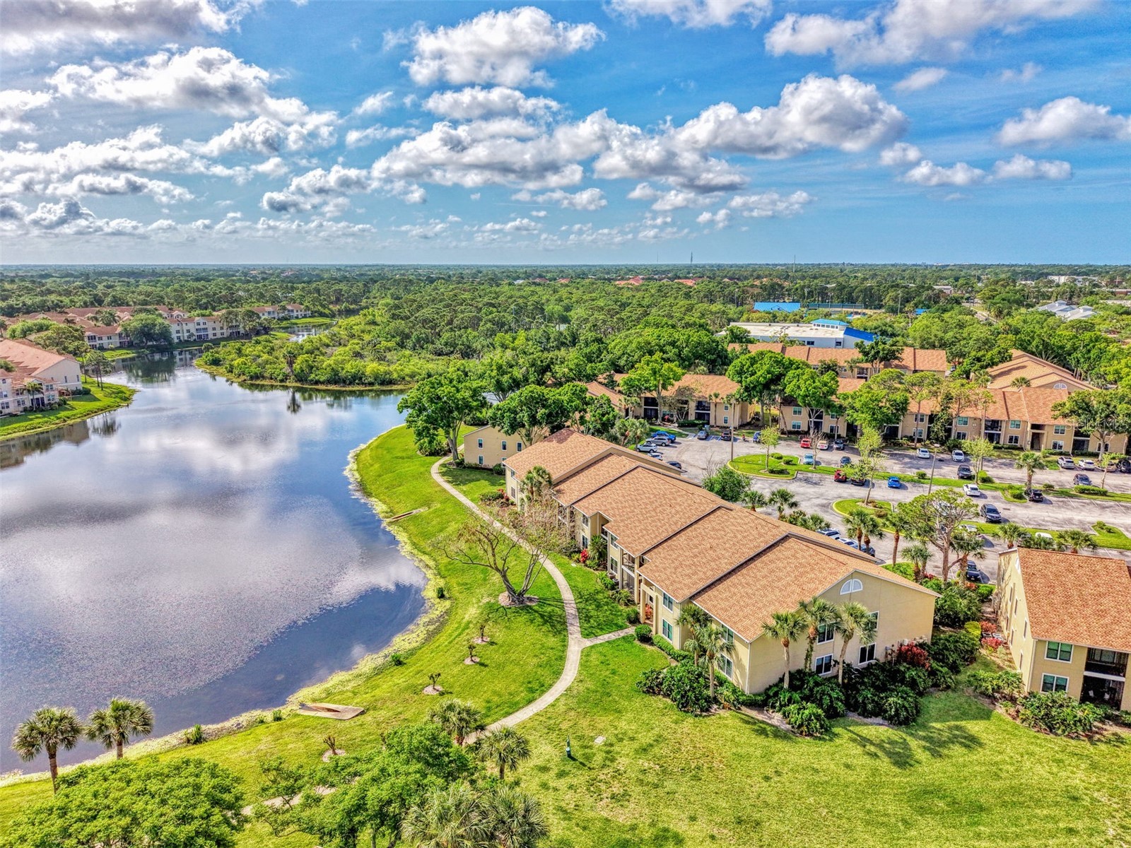 4045 Crockers Lake Boulevard #11 Sarasota FL 34238 TB8492484 image45