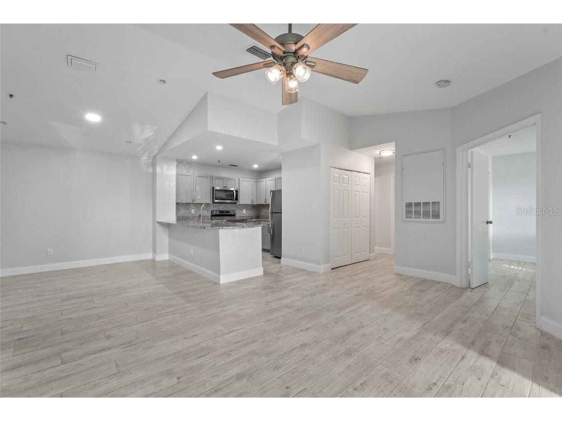 4045 Crockers Lake Boulevard #23 Sarasota FL 34238 A4666552 image18