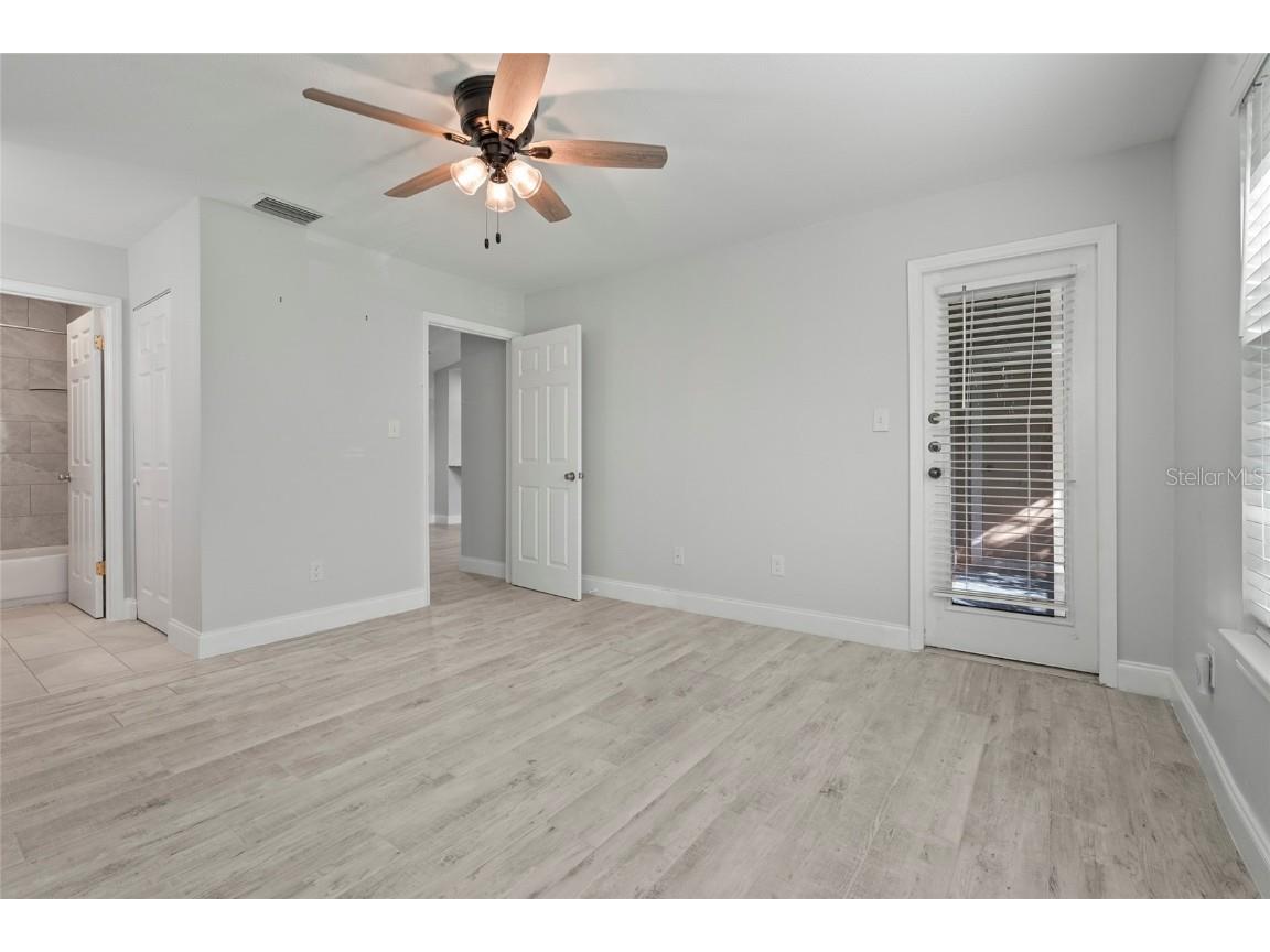 4045 Crockers Lake Boulevard #23 Sarasota FL 34238 A4666552 image24