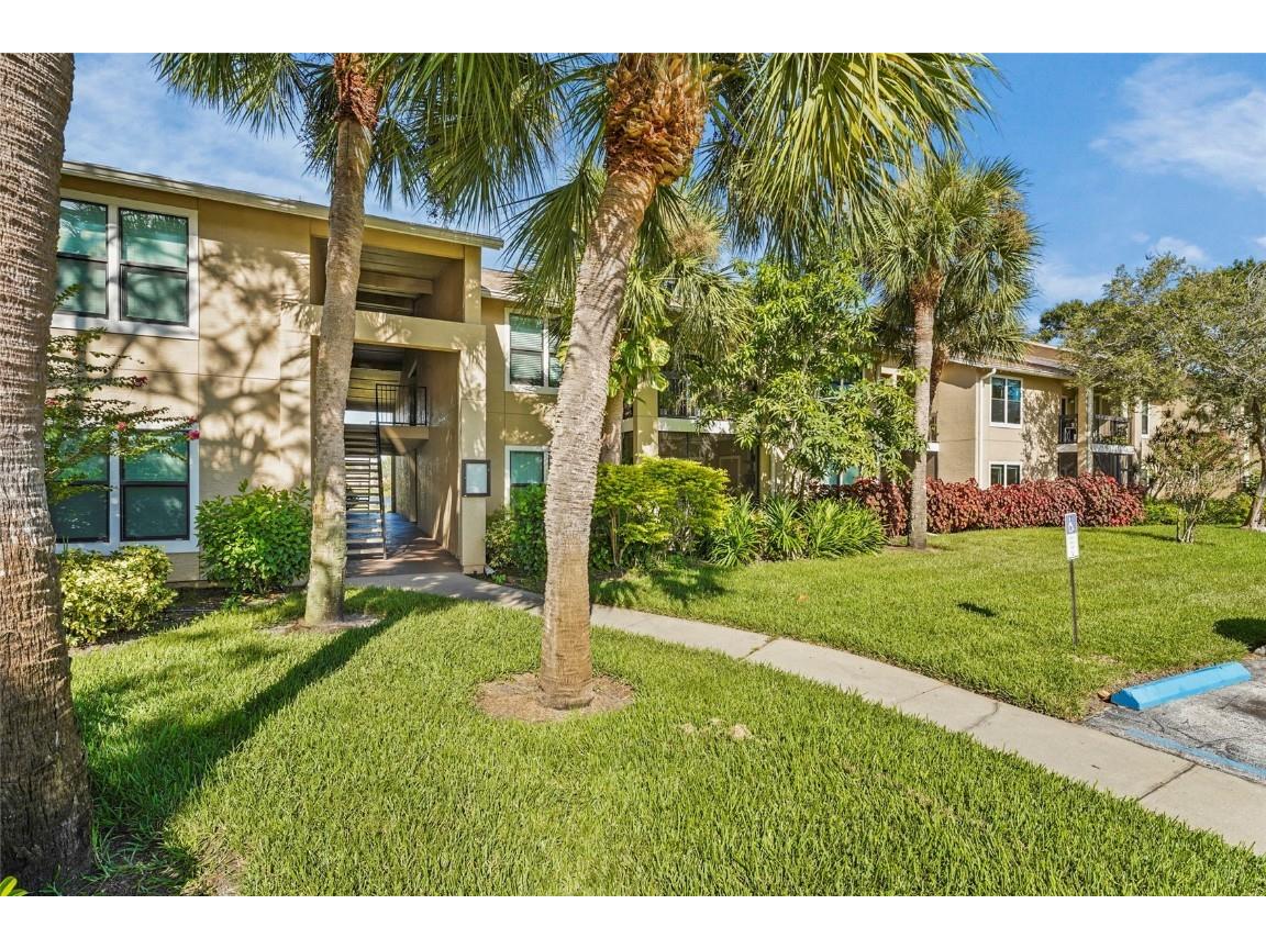 4045 Crockers Lake Boulevard #23 Sarasota FL 34238 A4666552 image4
