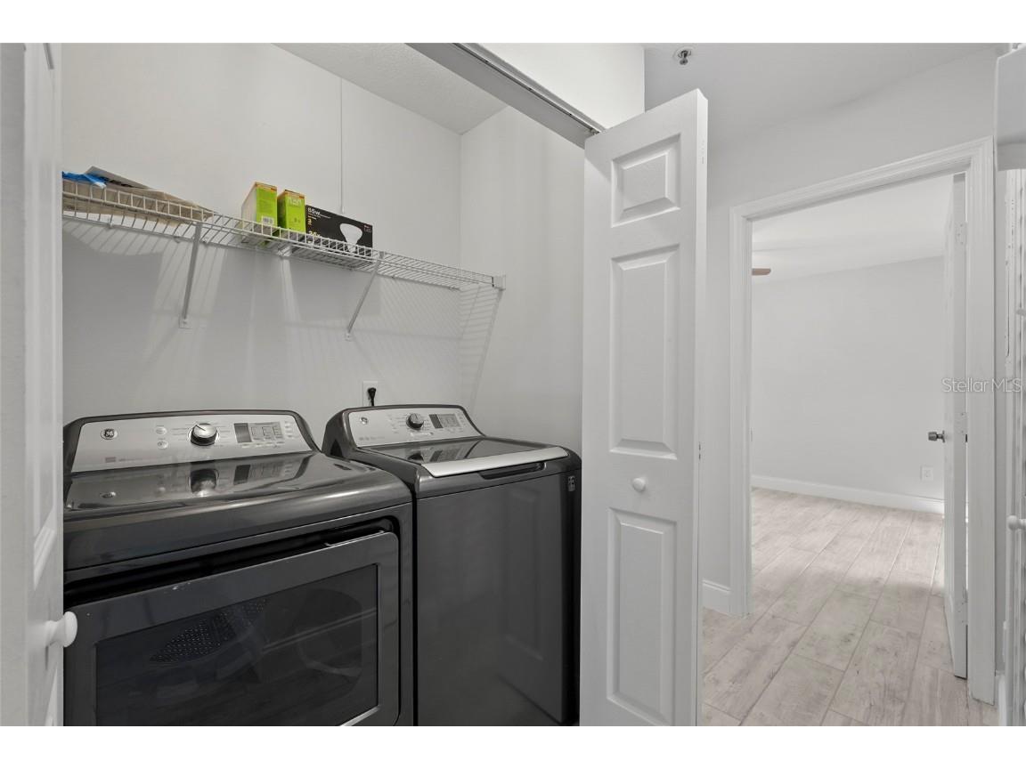 4045 Crockers Lake Boulevard #23 Sarasota FL 34238 A4666552 image42