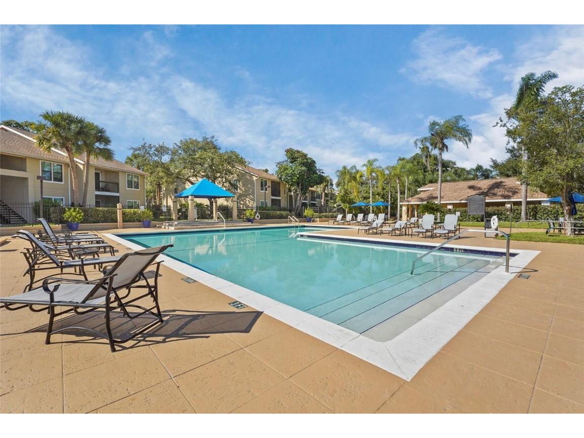 4045 Crockers Lake Boulevard #23 Sarasota FL 34238 A4666552 image59