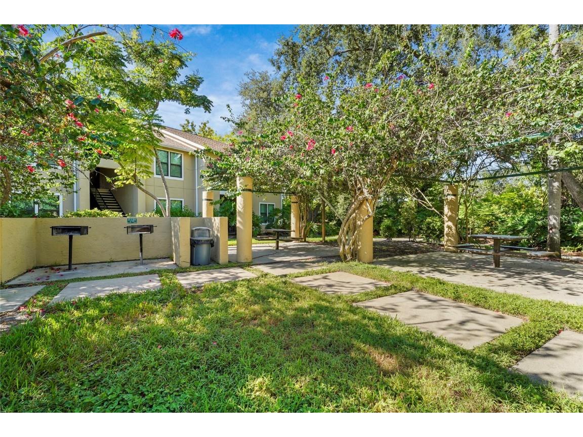 4045 Crockers Lake Boulevard #23 Sarasota FL 34238 A4666552 image65