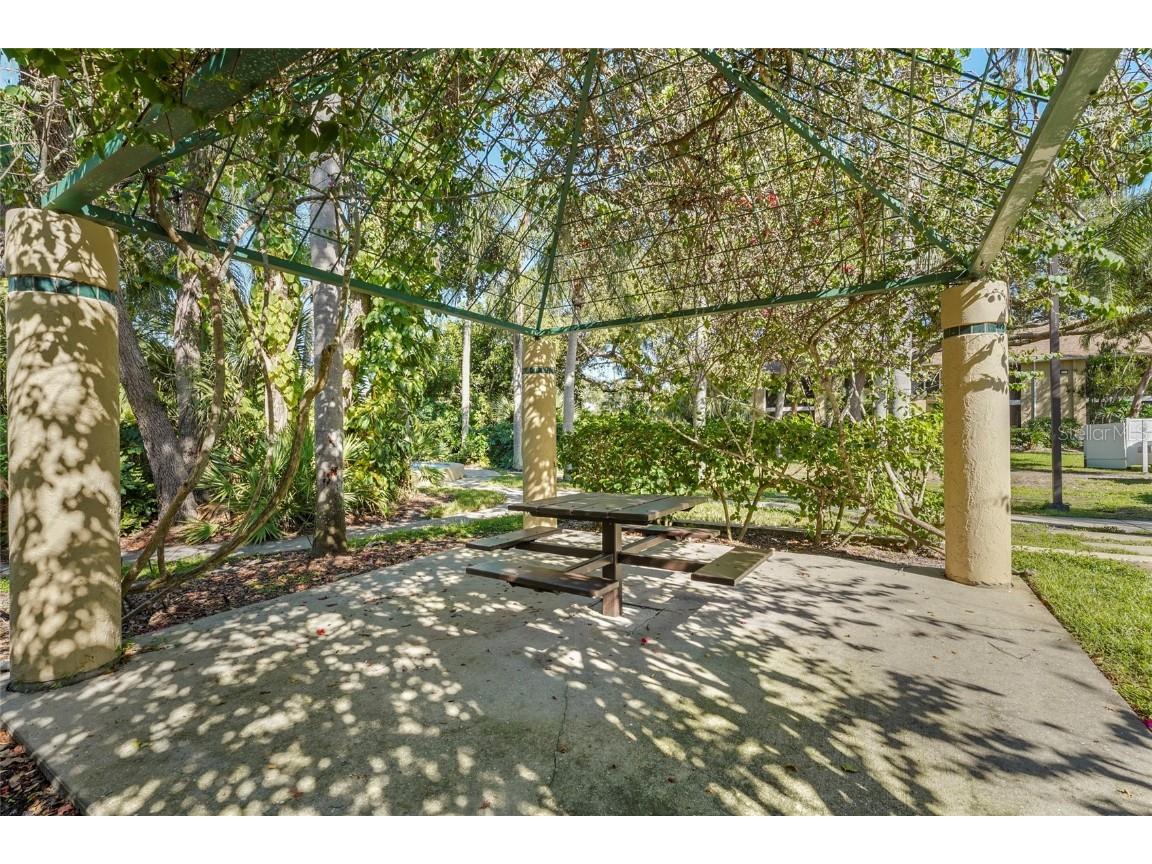 4045 Crockers Lake Boulevard #23 Sarasota FL 34238 A4666552 image66