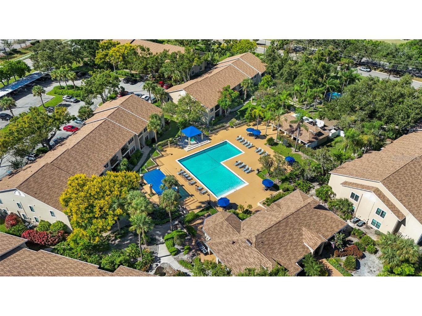 4045 Crockers Lake Boulevard #23 Sarasota FL 34238 A4666552 image76