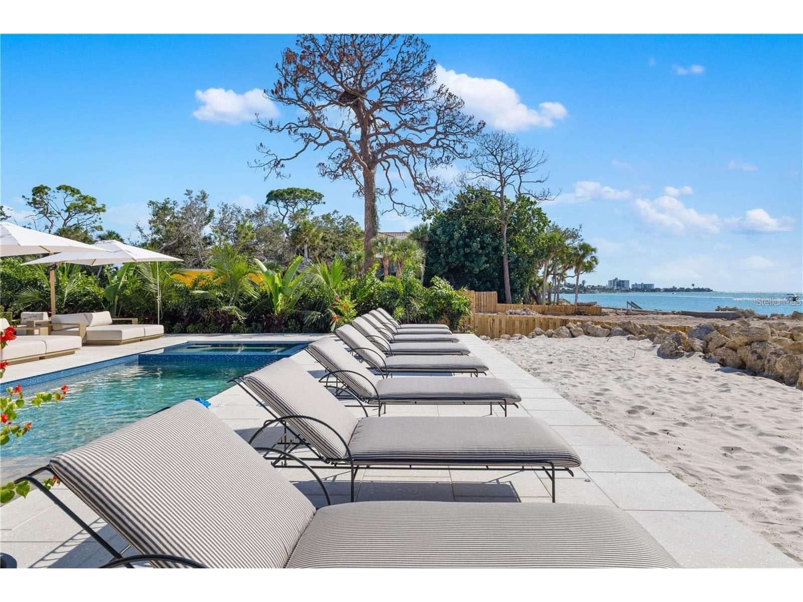 4046 Higel Avenue Sarasota FL 34242 A4682070 image22