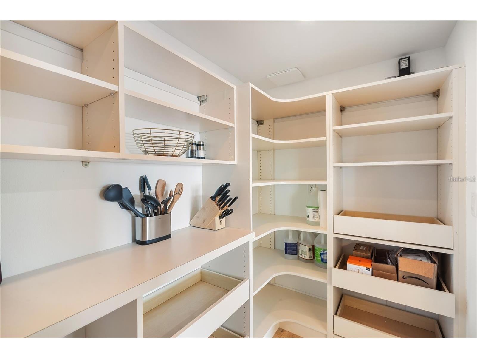 4046 Higel Avenue Sarasota FL 34242 A4682070 image46