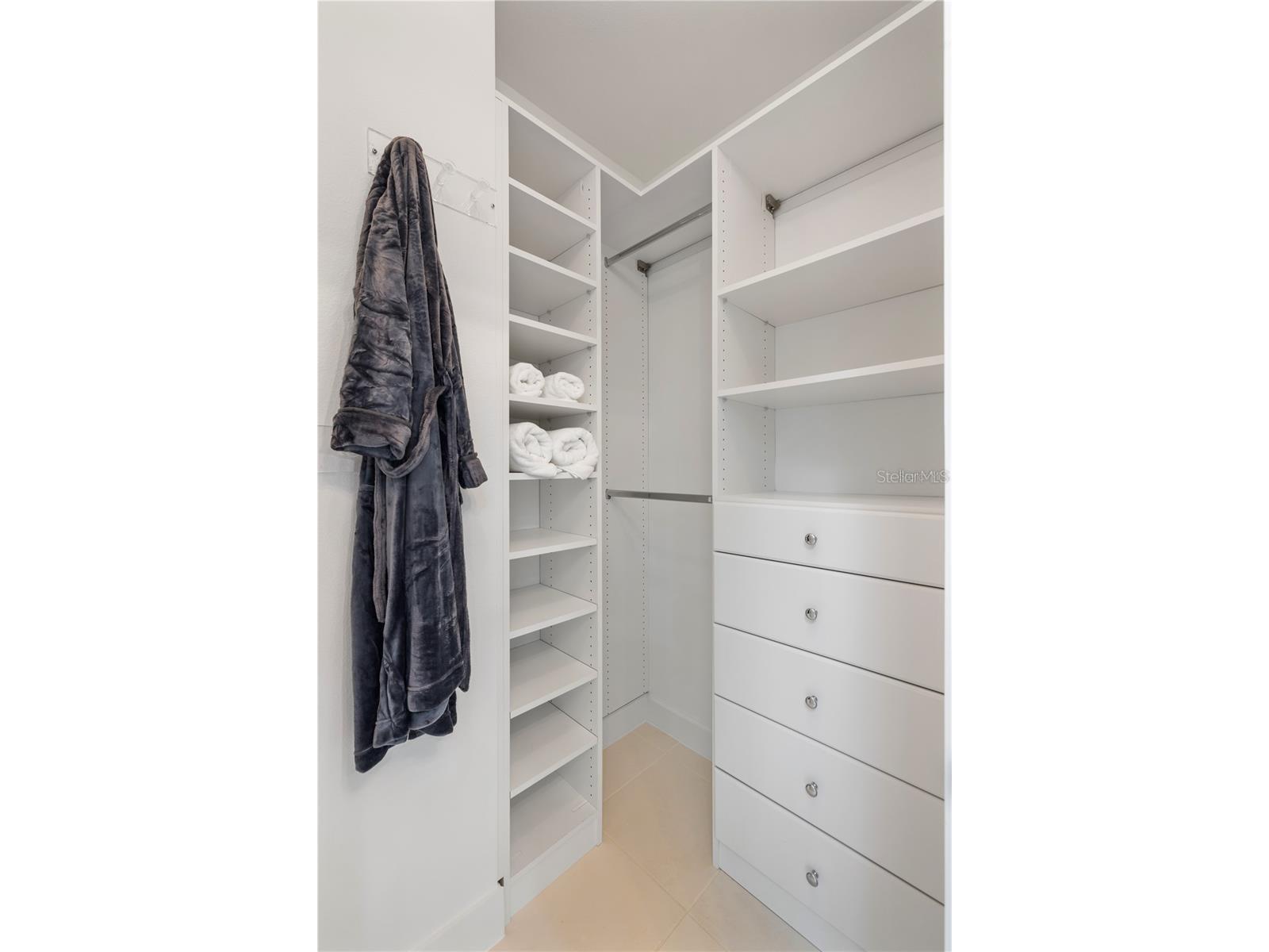 4046 Higel Avenue Sarasota FL 34242 A4682070 image68