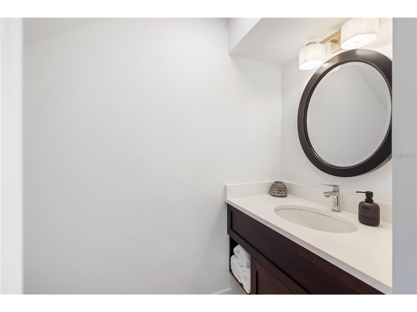 4046 Higel Avenue Sarasota FL 34242 A4682070 image85