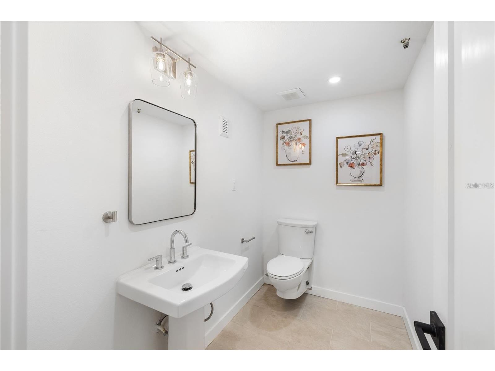 4046 Higel Avenue Sarasota FL 34242 A4682070 image96