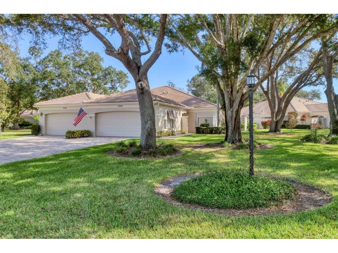 4046 Highland Oaks Drive #47 Sarasota FL 34235 A4670326 image1