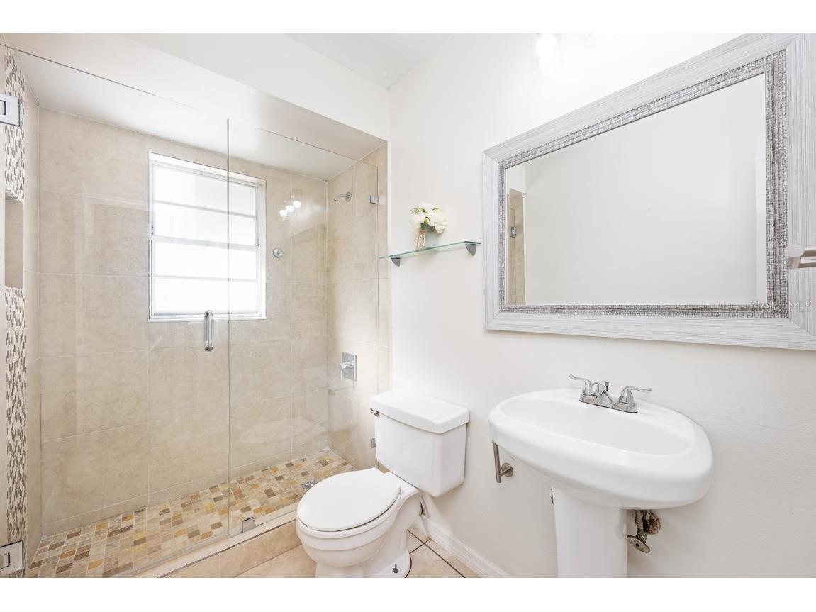 4046 Luan Drive Orlando FL 32808 O6357861 image13