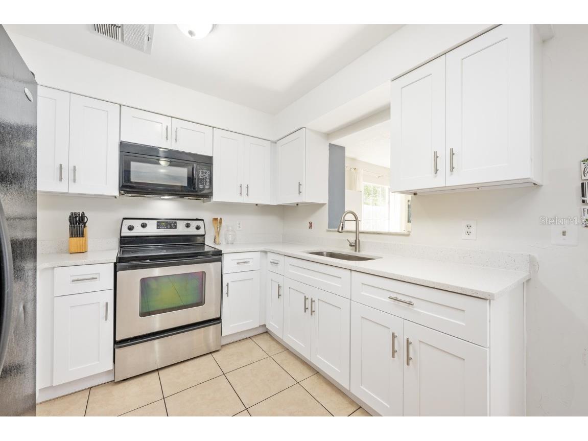 4046 Luan Drive Orlando FL 32808 O6357861 image6