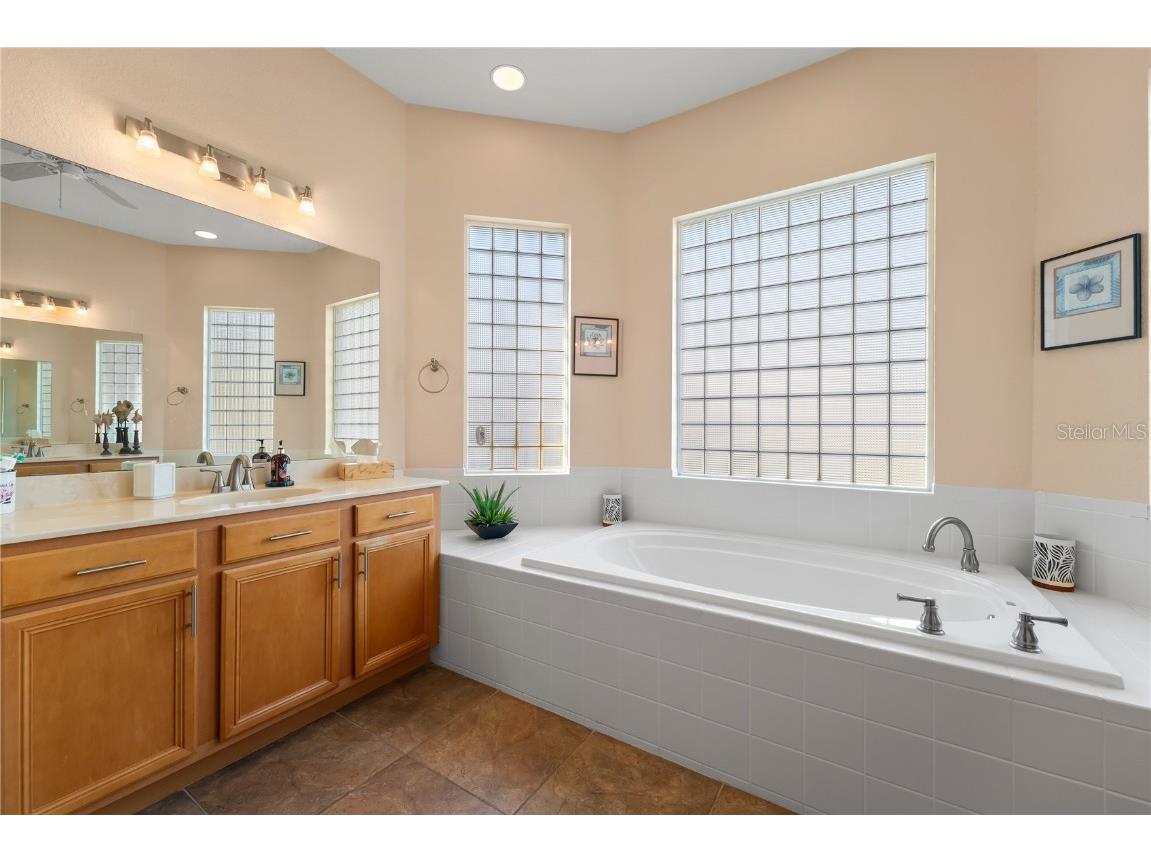 4048 Phoenician Way Winter Haven FL 33884 O6361389 image37