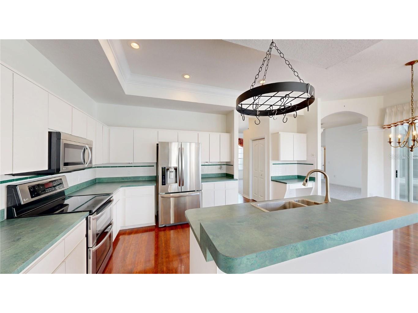 4048 St Ives Boulevard Spring Hill FL 34609 W7875554 image3