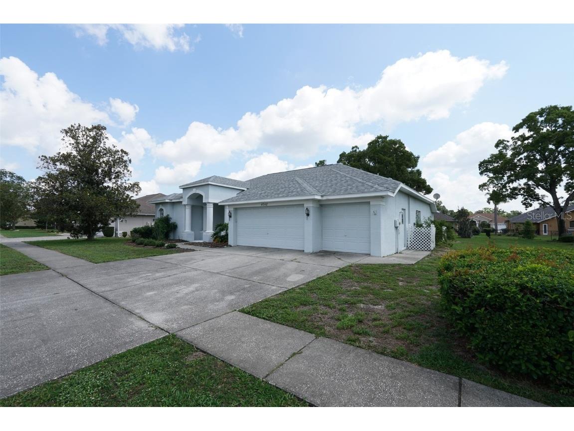 4048 St Ives Boulevard Spring Hill FL 34609 W7875554 image57